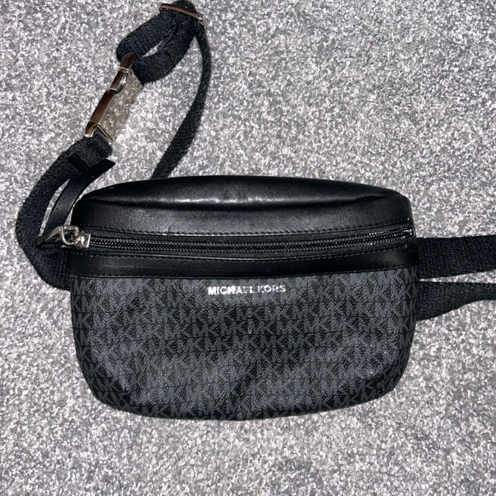 Michael Kors Fannypack